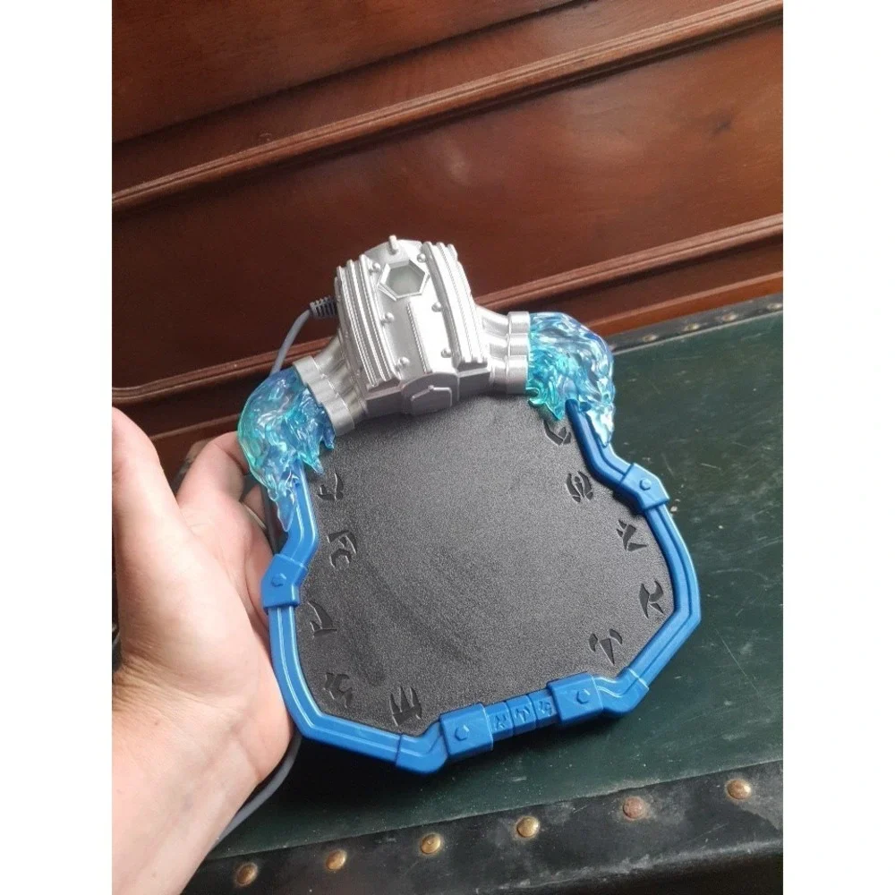 Skylanders XBOX 360 SuperChargers Portal of Power Figure Game Base